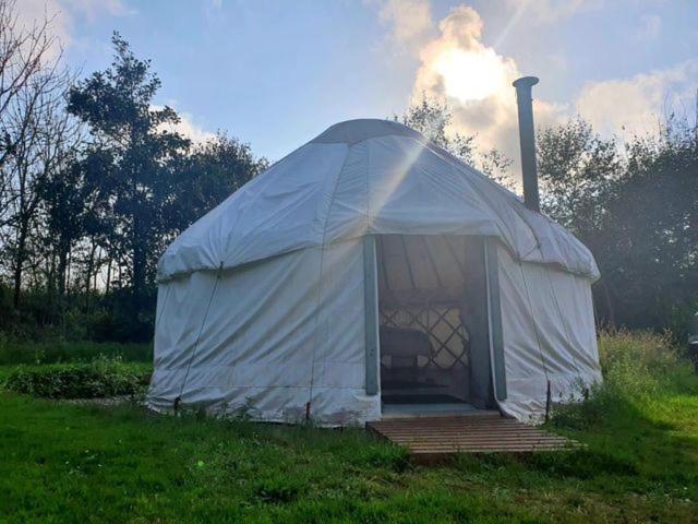 Mill Haven Place Glamping Yurt 3 Haverfordwest Εξωτερικό φωτογραφία